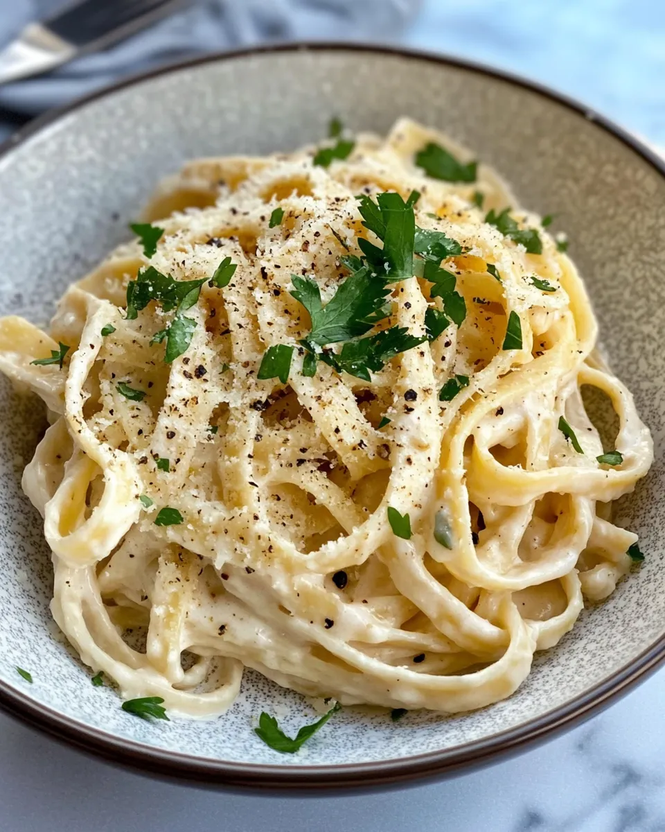 Classic Creamy Roasted Garlic Alfredo image