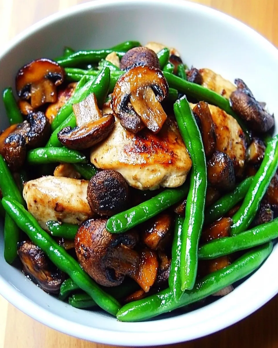 Easy Mushroom Chicken with Green Beans recipe photo