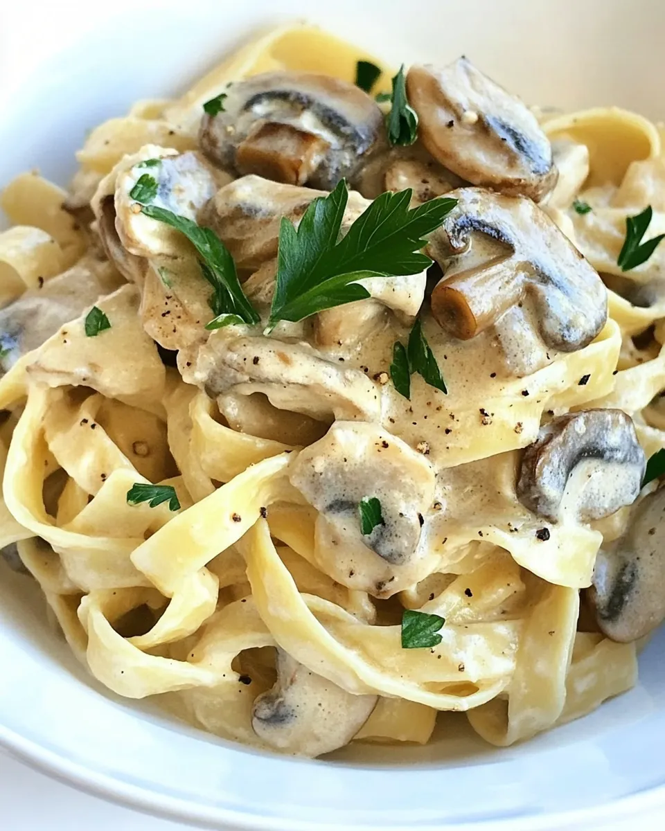 Easy Chicken Mushroom Fettuccine picture