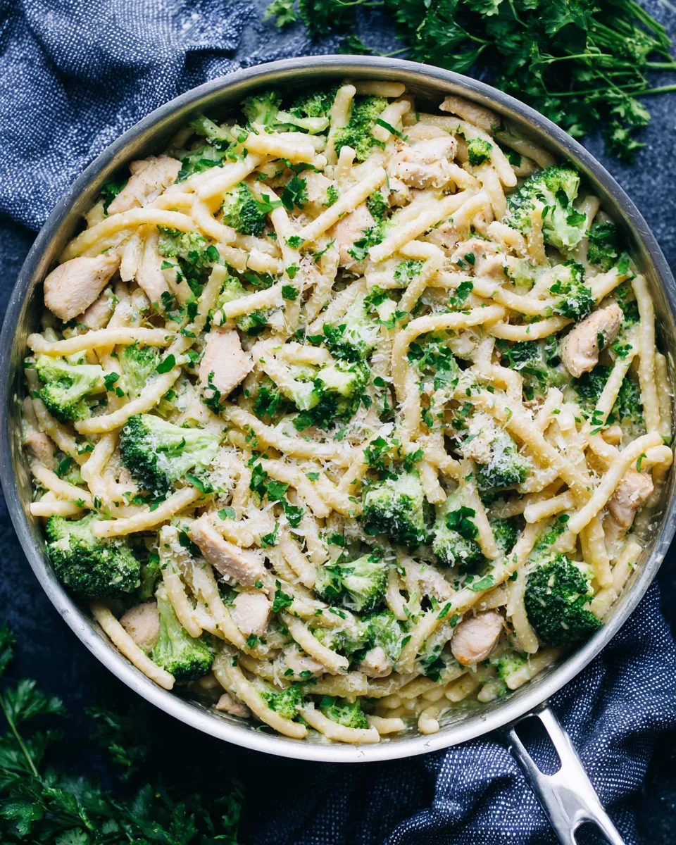 Easy Chicken and Broccoli Pasta recipe photo