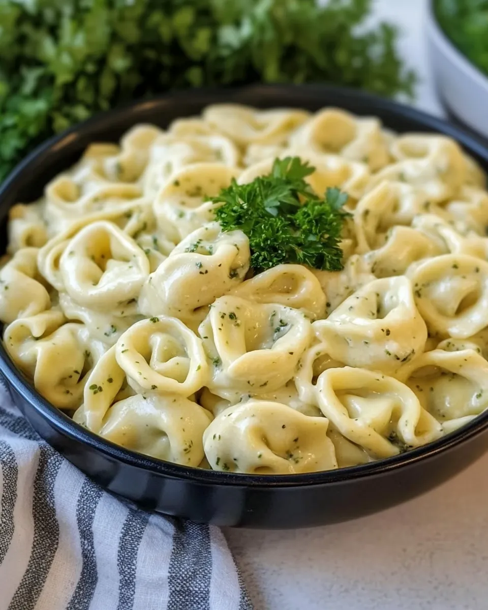 Delicious Creamy Pesto Tortellini food shot