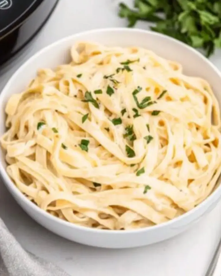 Homemade Instant Pot Fettuccine Alfredo photo