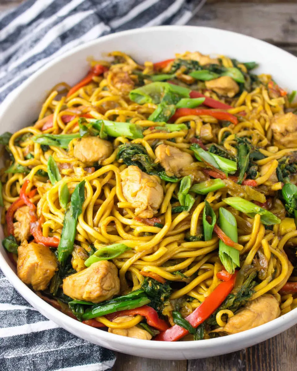 Easy Simple Chicken Noodle Stir Fry recipe photo