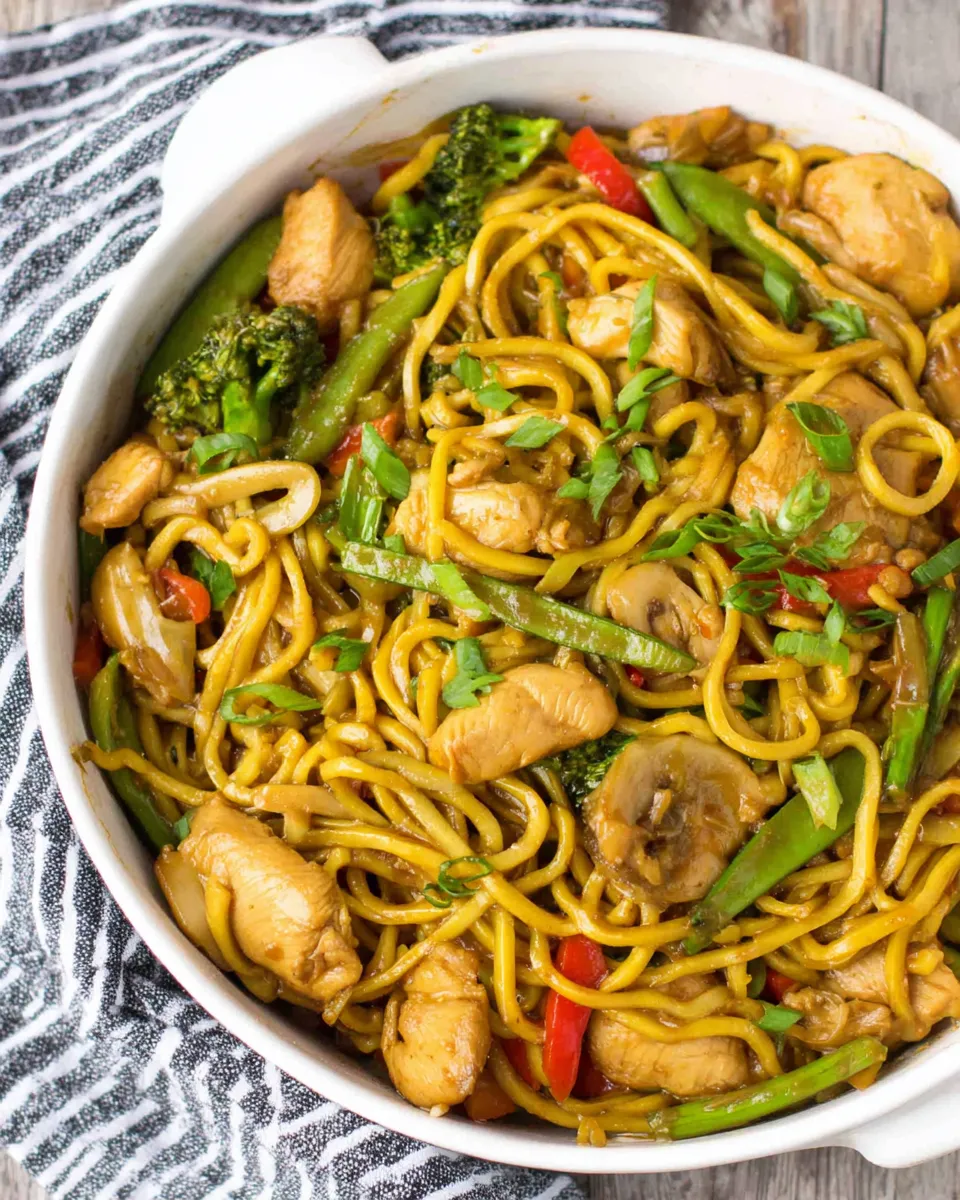 Delicious Simple Chicken Noodle Stir Fry dish photo