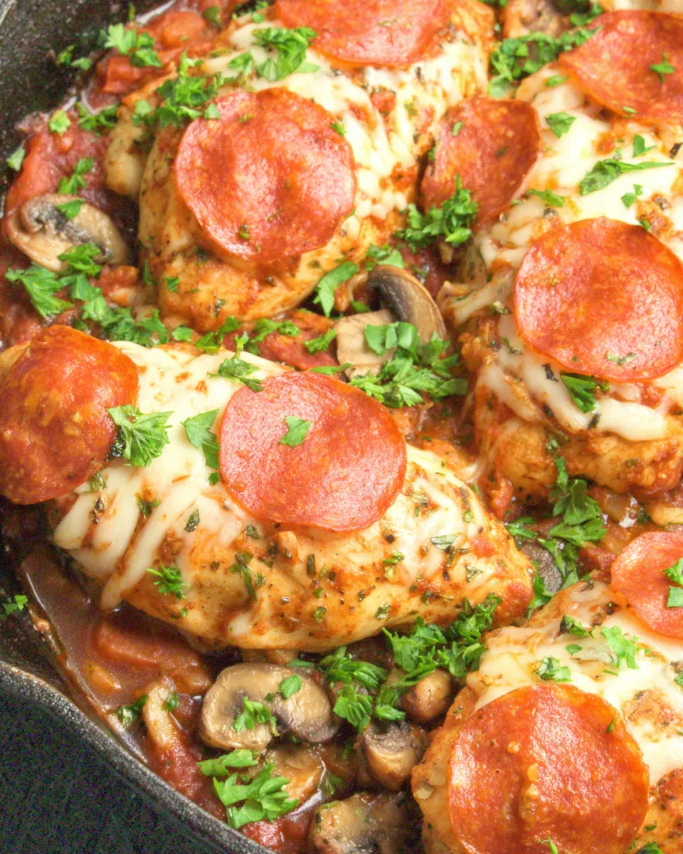 Delicious Skillet Pizza Chicken Recipe dish photo