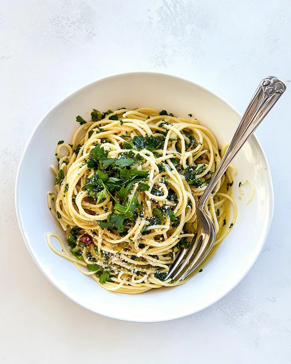 Easy Spaghetti Aglio E Olio plate image