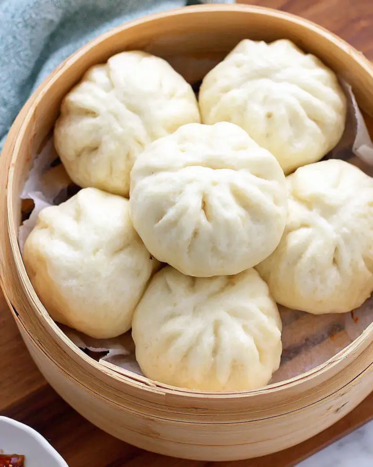 Homemade Steamed Chicken Buns photo